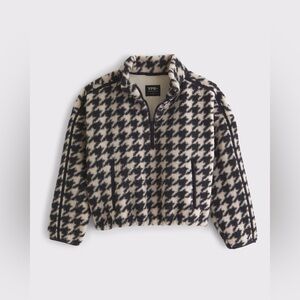 Abercrombie & Fitch YPB Houndstooth Half-Zip Sherpa Pullover